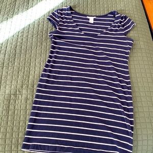 Bodycon navy and white dress